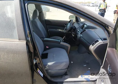 2005 Toyota Prius z USA, uszkodzony, nr VIN JTDKB20U650132172